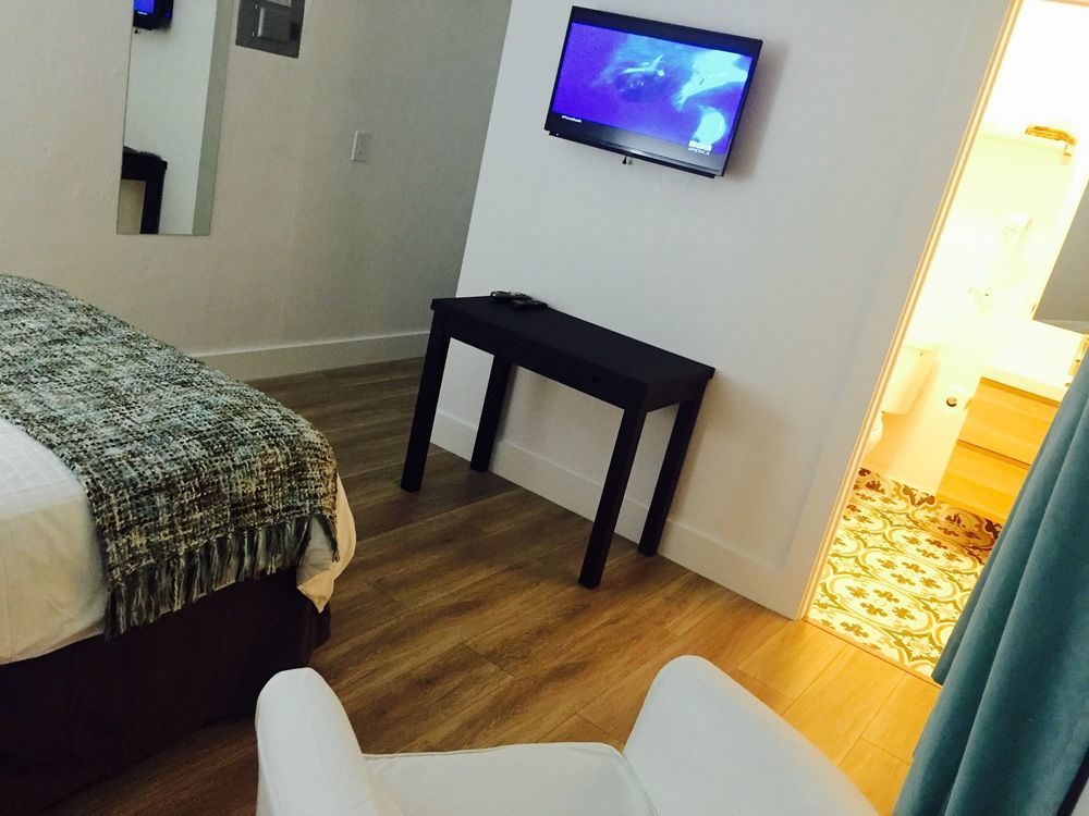 Oasis 2* Fort Lauderdale